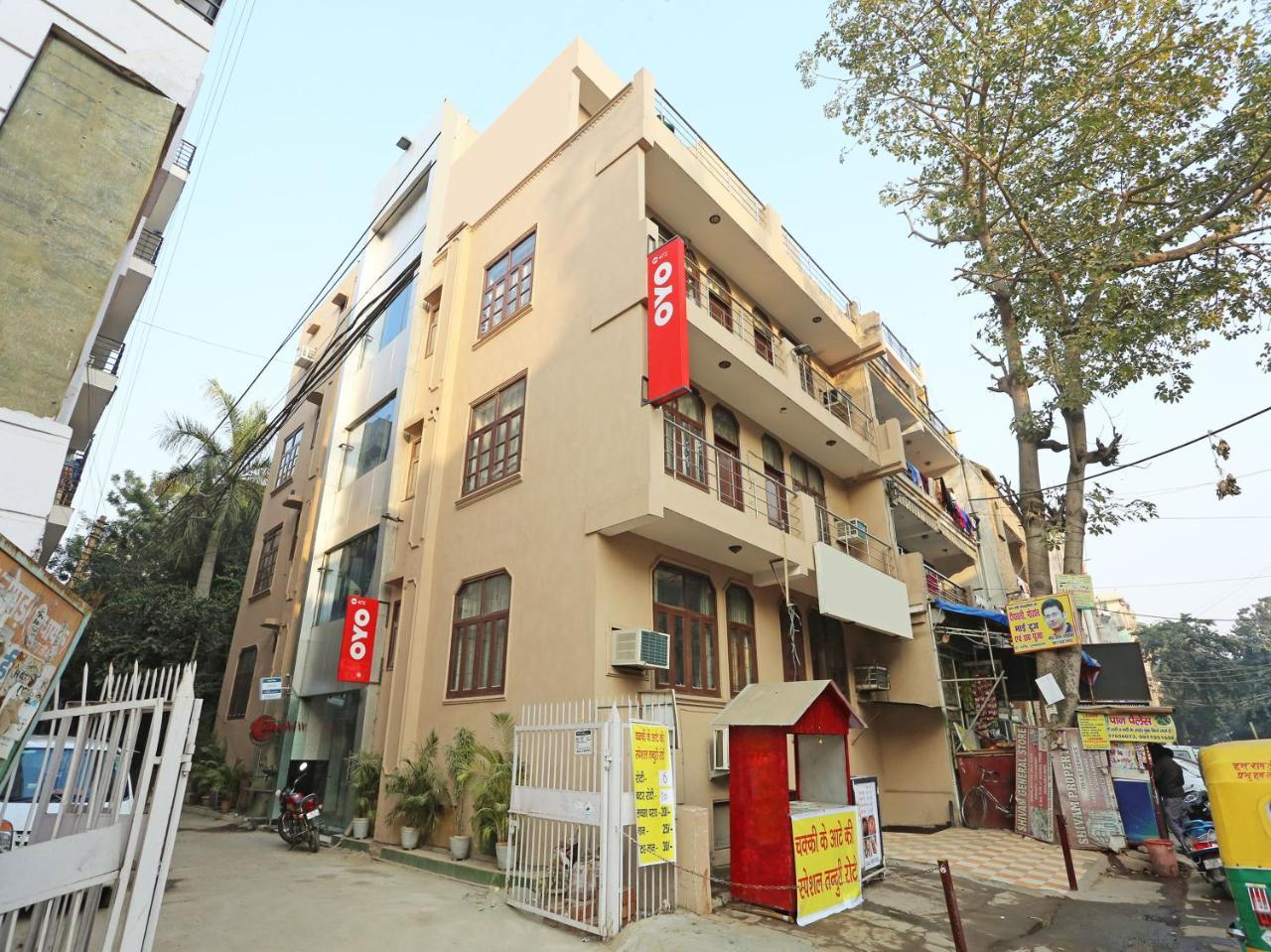 Oyo 472 Hotel Sareen New Delhi Exteriör bild