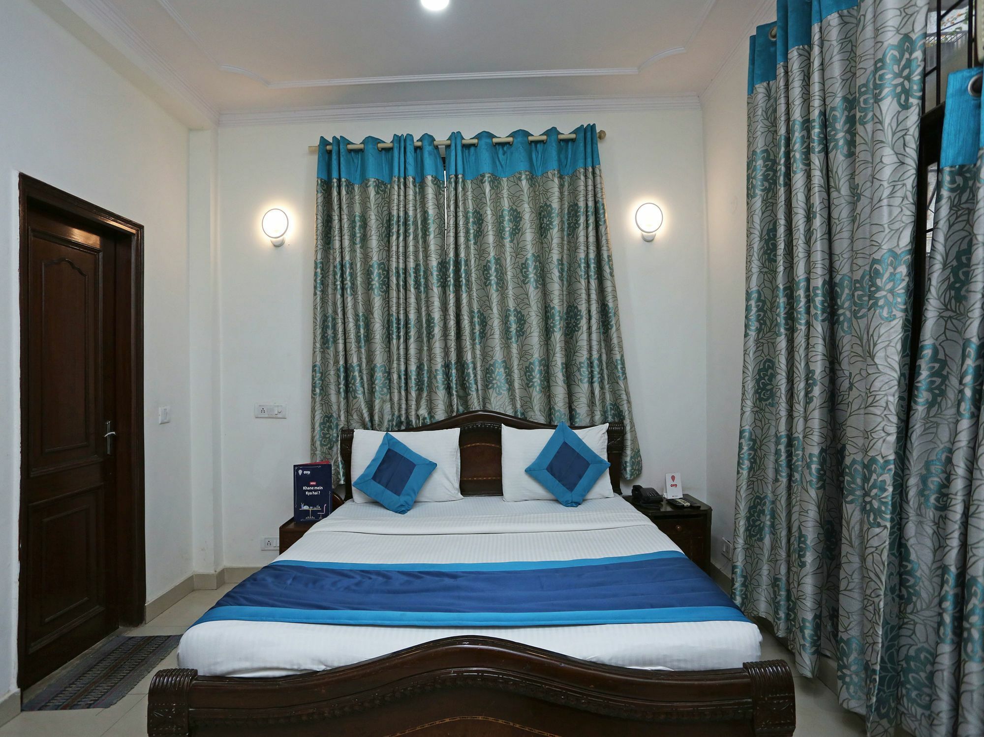 Oyo 472 Hotel Sareen New Delhi Exteriör bild